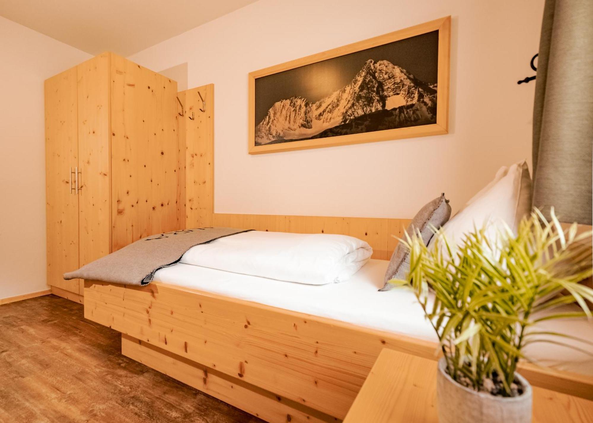 Aura Bed & Breakfast Sankt Jakob in Defereggen Extérieur photo