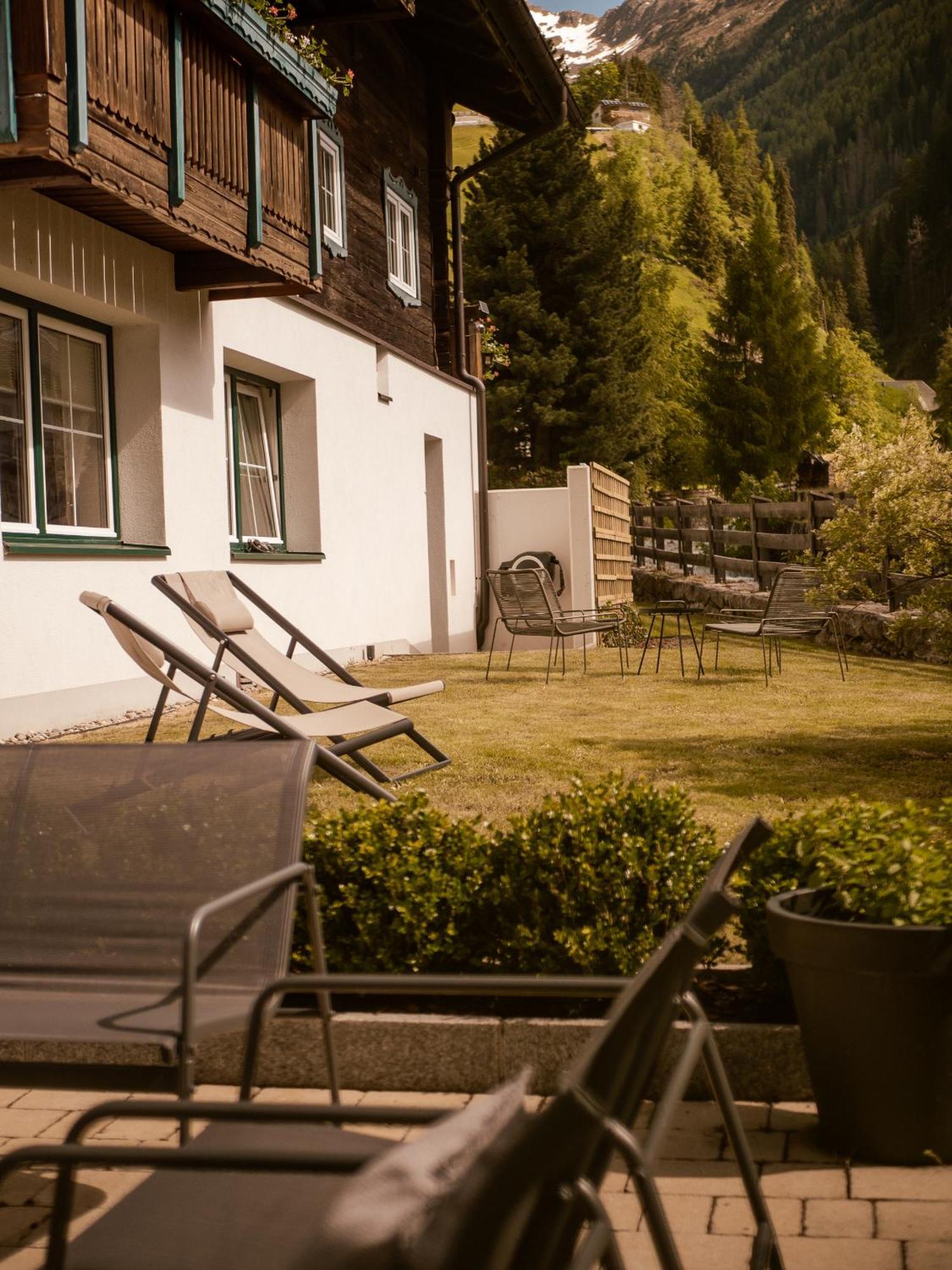 Aura Bed & Breakfast Sankt Jakob in Defereggen Extérieur photo